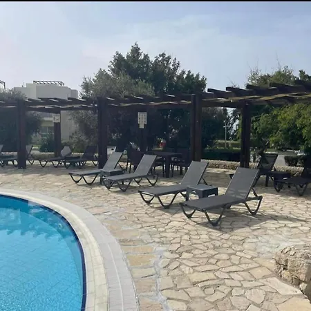Turtle Bay Village Garden 2-bedroom Sea Апартаменты *