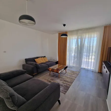 Turtle Bay Village Garden 2-bedroom Sea Апартаменты *