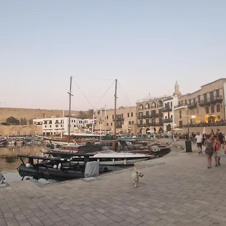 Turtle Bay Village Garden 2-bedroom Sea Apartamento Cirénia