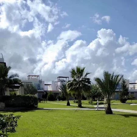 Turtle Bay Village Garden 2-bedroom Sea